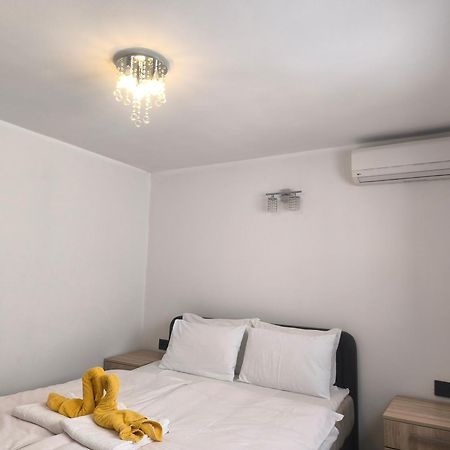 Apartman Vukalovic เทรบินเย ภายนอก รูปภาพ