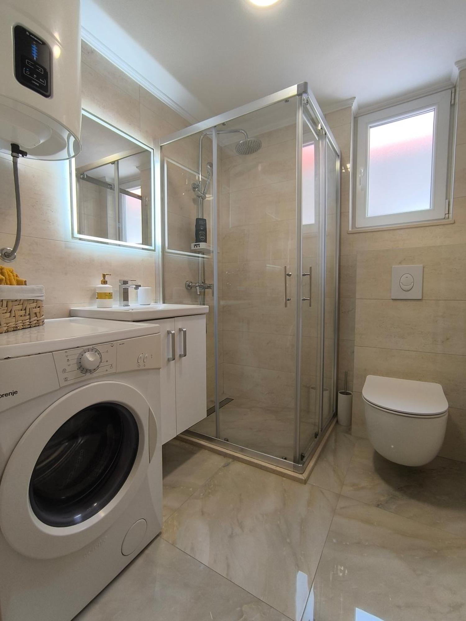 Apartman Vukalovic เทรบินเย ภายนอก รูปภาพ